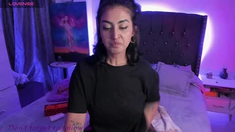 Tiana online show from 12-29-24, 03:22
