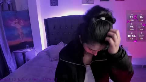 Tiana online show from 12-31-24, 03:34