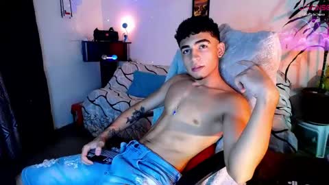 Snapshot of tiancam chatting on 05-01-26, 01:21 TIAN online show from 05-01-26, 01:21