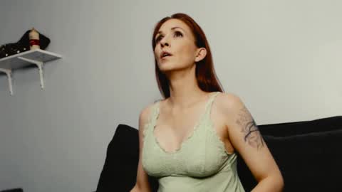 TIANNA online show from 09-17-25, 02:46