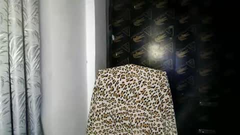 arianna tiara online show from 12-14-25, 10:09