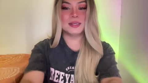 arianna tiara online show from 01-06-26, 06:06