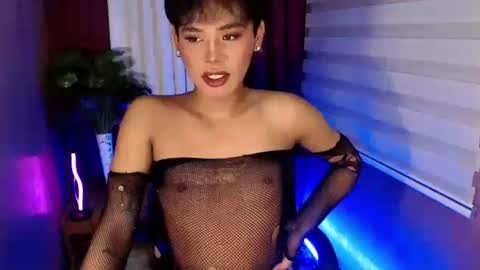 Sam online show from 09-11-25, 09:31