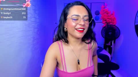 Tiara  online show from 12-19-24, 06:34