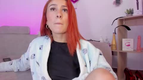 Snapshot of tiarha_ chatting on 02-09-25, 08:22 Tiarha online show from 02-09-25, 08:22