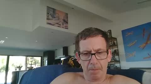 JustMe online show from 01-01-25, 07:10