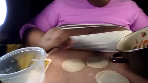 Tierra Henri online show from 02-14-25, 01:02