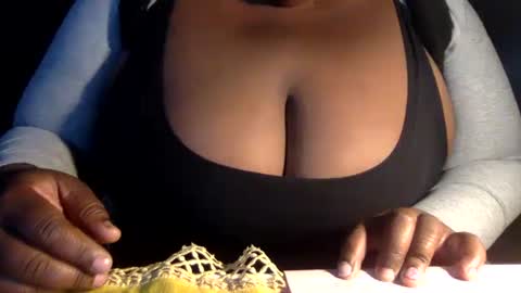 Tierra Henri online show from 03-09-25, 03:05