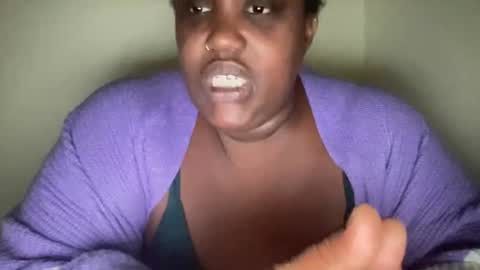 Tierra Henri online show from 01-15-26, 01:59