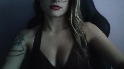 Snapshot of tifanny_a chatting on 04-21-26, 09:39 Tifanny online show from 04-21-26, 09:39