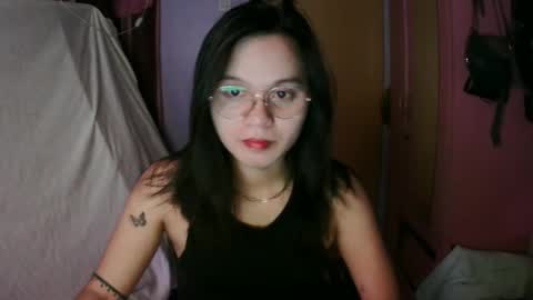 Snapshot of tifanny_foxdoll chatting on 01-09-26, 06:42 Goddess Tifanny online show from 01-09-26, 06:42