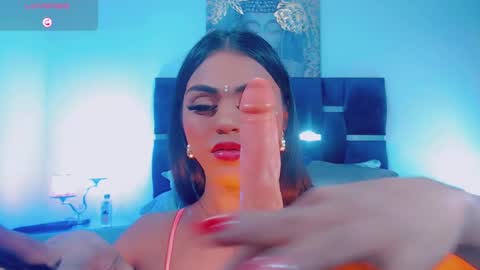 Snapshot of tifannysexy69 chatting on 02-18-25, 05:10 Tifannysexy69 online show from 02-18-25, 05:10