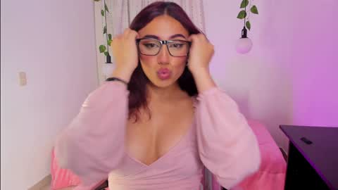 Tiffany online show from 01-16-25, 02:41