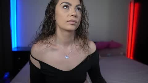 Tiffany online show from 02-12-25, 09:43