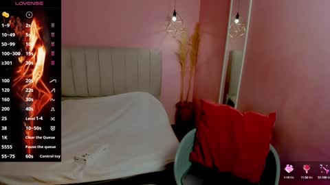 Tiffany  online show from 12-11-24, 12:02