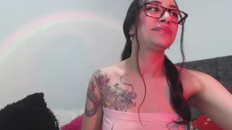 TIFANI online show from 11-05-25, 04:23