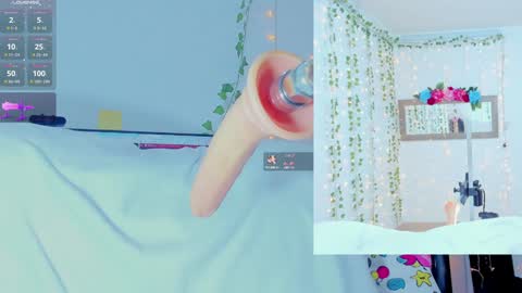 Snapshot of tiffanny_love_ chatting on 02-06-25, 04:03 Tiffanny online show from 02-06-25, 04:03
