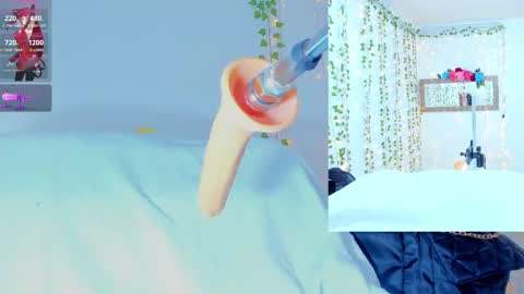 Snapshot of tiffanny_love_ chatting on 02-28-25, 09:36 Tiffanny online show from 02-28-25, 09:36