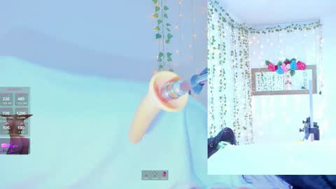 Snapshot of tiffanny_love_ chatting on 09-10-25, 09:31 Tiffanny online show from 09-10-25, 09:31