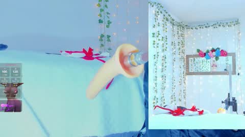 Snapshot of tiffanny_love_ chatting on 09-12-25, 09:20 Tiffanny online show from 09-12-25, 09:20