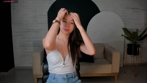 Snapshot of tiffannysins chatting on 10-05-25, 10:51 Tiffanny Sins online show from 10-05-25, 10:51