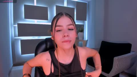 Snapshot of tiffannysins chatting on 10-07-25, 03:36 Tiffanny Sins online show from 10-07-25, 03:36