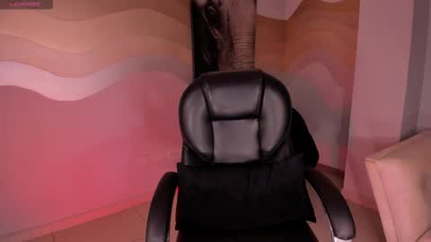 Snapshot of tiffannysins chatting on 10-11-25, 03:50 Tiffanny Sins online show from 10-11-25, 03:50