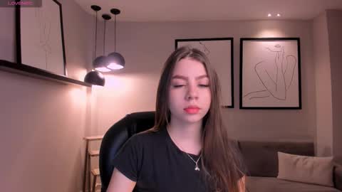 Snapshot of tiffannysins chatting on 10-23-25, 04:23 Tiffanny Sins online show from 10-23-25, 04:23