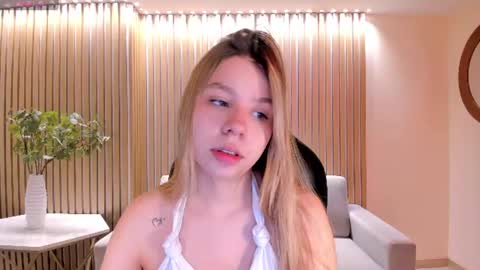 Snapshot of tiffannysins chatting on 07-29-26, 05:27 Tiffanny Sins online show from 07-29-26, 05:27