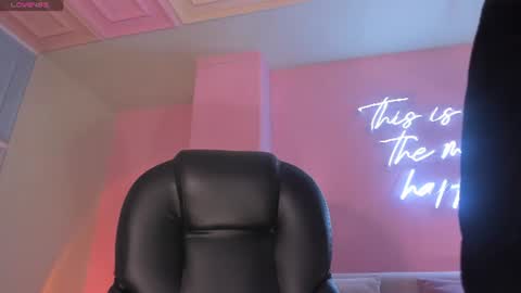 Snapshot of tiffannysins chatting on 08-07-26, 03:52 Tiffanny Sins online show from 08-07-26, 03:52