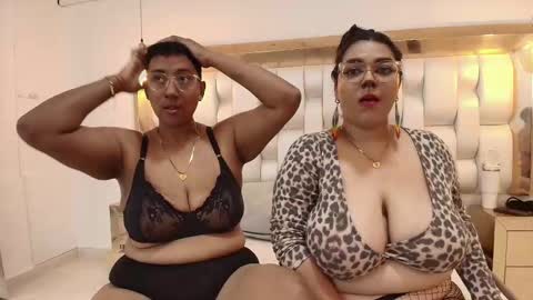 Tiffany and Stacy online show from 10-10-25, 08:19