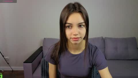 Tiffany online show from 04-08-26, 01:16