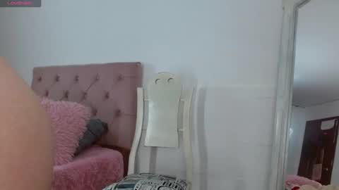 Tifanny online show from 02-18-25, 02:06