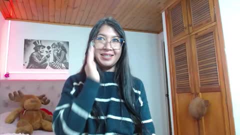 Tifanny online show from 10-08-25, 04:04