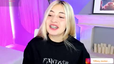 Snapshot of tiffany_beckerr chatting on 02-25-26, 01:10 Tiffany Becker online show from 02-25-26, 01:10