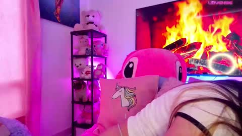 Snapshot of tiffany_bela chatting on 02-26-26, 07:35 Tiffany Bela online show from 02-26-26, 07:35