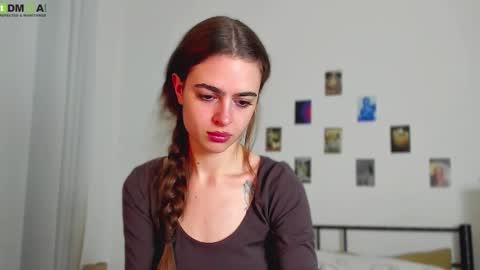 tiffany online show from 11-10-25, 11:48