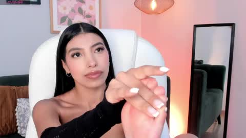 tiffany_low online show from 05-14-26, 04:36