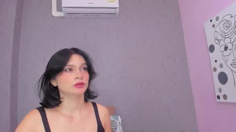 tiffany_mendez online show from 10-14-25, 12:06
