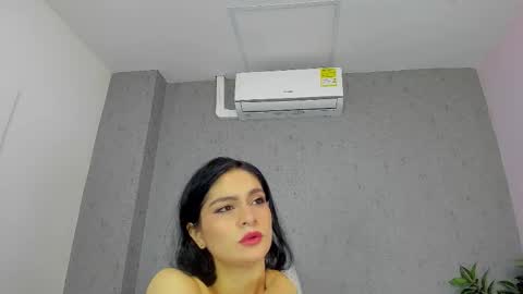 tiffany_mendez online show from 03-12-26, 12:11