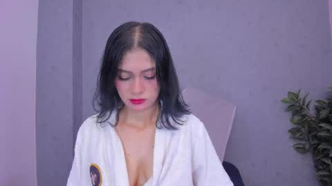 tiffany_mendez online show from 04-08-26, 12:05