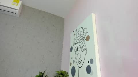 tiffany_mendez online show from 05-20-26, 12:00