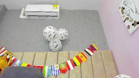 tiffany_mendez online show from 06-23-26, 12:03