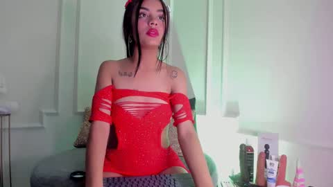 tiffany_sander online show from 12-18-24, 03:37