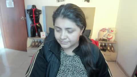 TiffanyAmazing online show from 01-19-26, 01:15