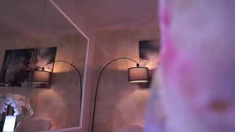 Tiff online show from 02-09-26, 07:07