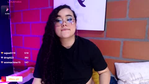 TiffanyGiil NEW ACCOUNT  online show from 01-02-25, 03:26
