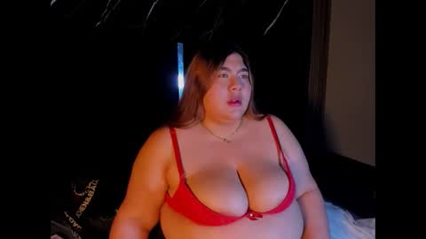 TiffanyMonrow online show from 05-12-26, 02:03