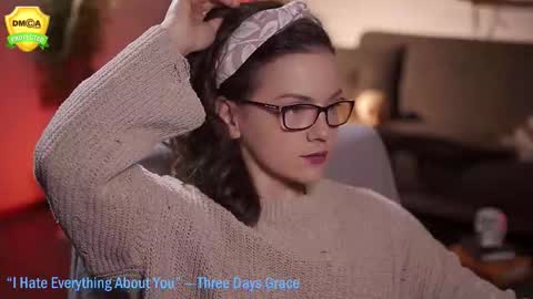 tiffanyriox online show from 11-08-25, 01:06