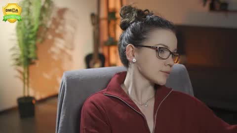 tiffanyriox online show from 02-13-26, 01:01